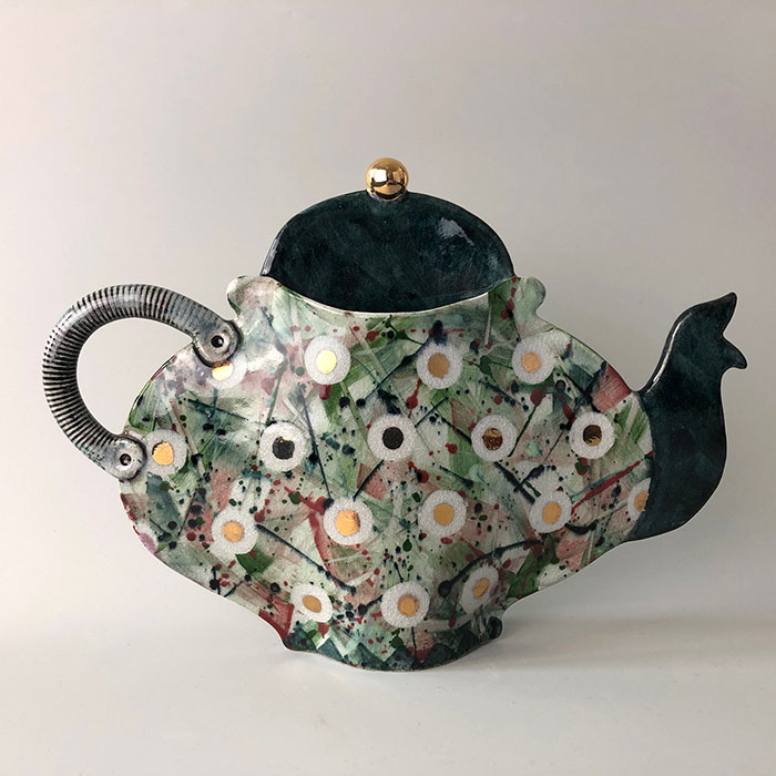 Cambridge Open Studio Online Exhibition 202 | Pale Green Teapot Vase | Helen Martino Ceramics | Potter | Cambridge Cambridge Open Studio Online Exhibition 202 | Pale Green Teapot Vase | Helen Martino Ceramics | Potter | Cambridge